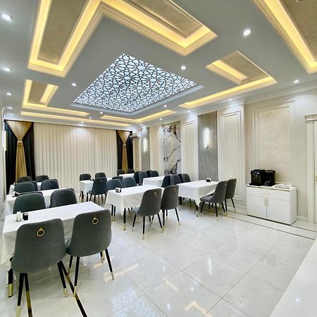 Isakhoja Hotel Хива Экстерьер фото