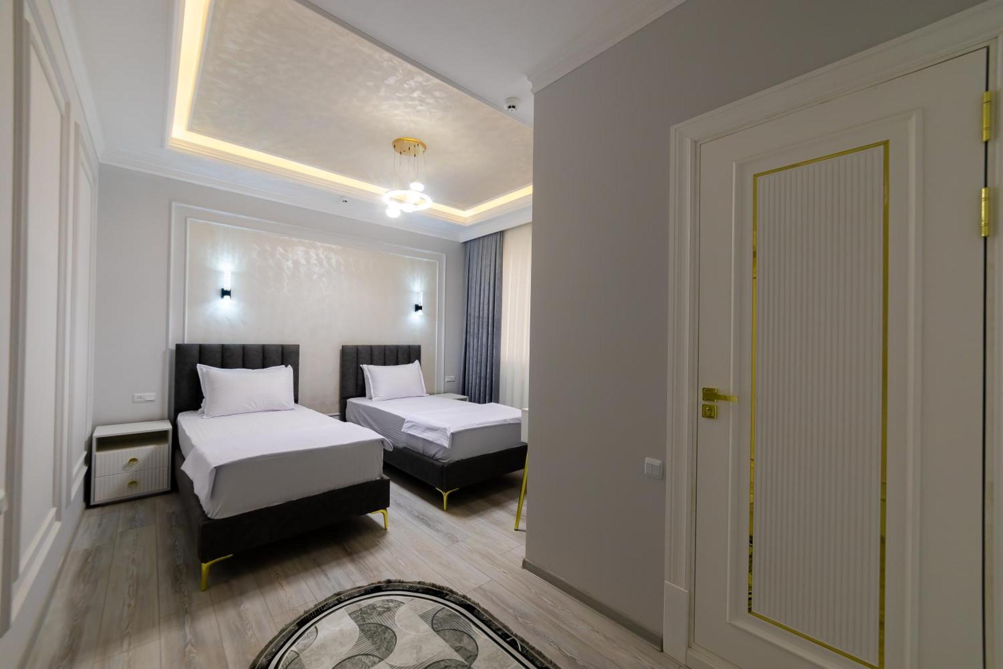 Isakhoja Hotel Хива Экстерьер фото