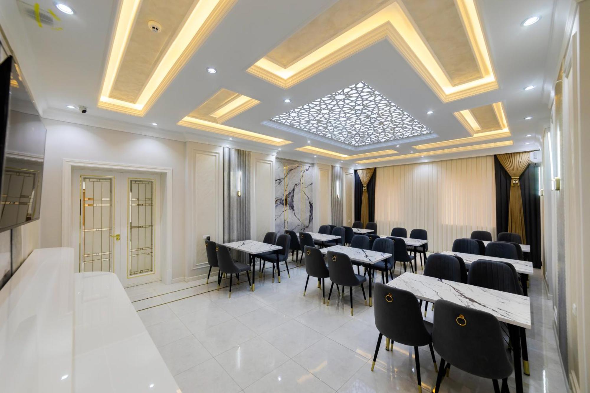 Isakhoja Hotel Хива Экстерьер фото